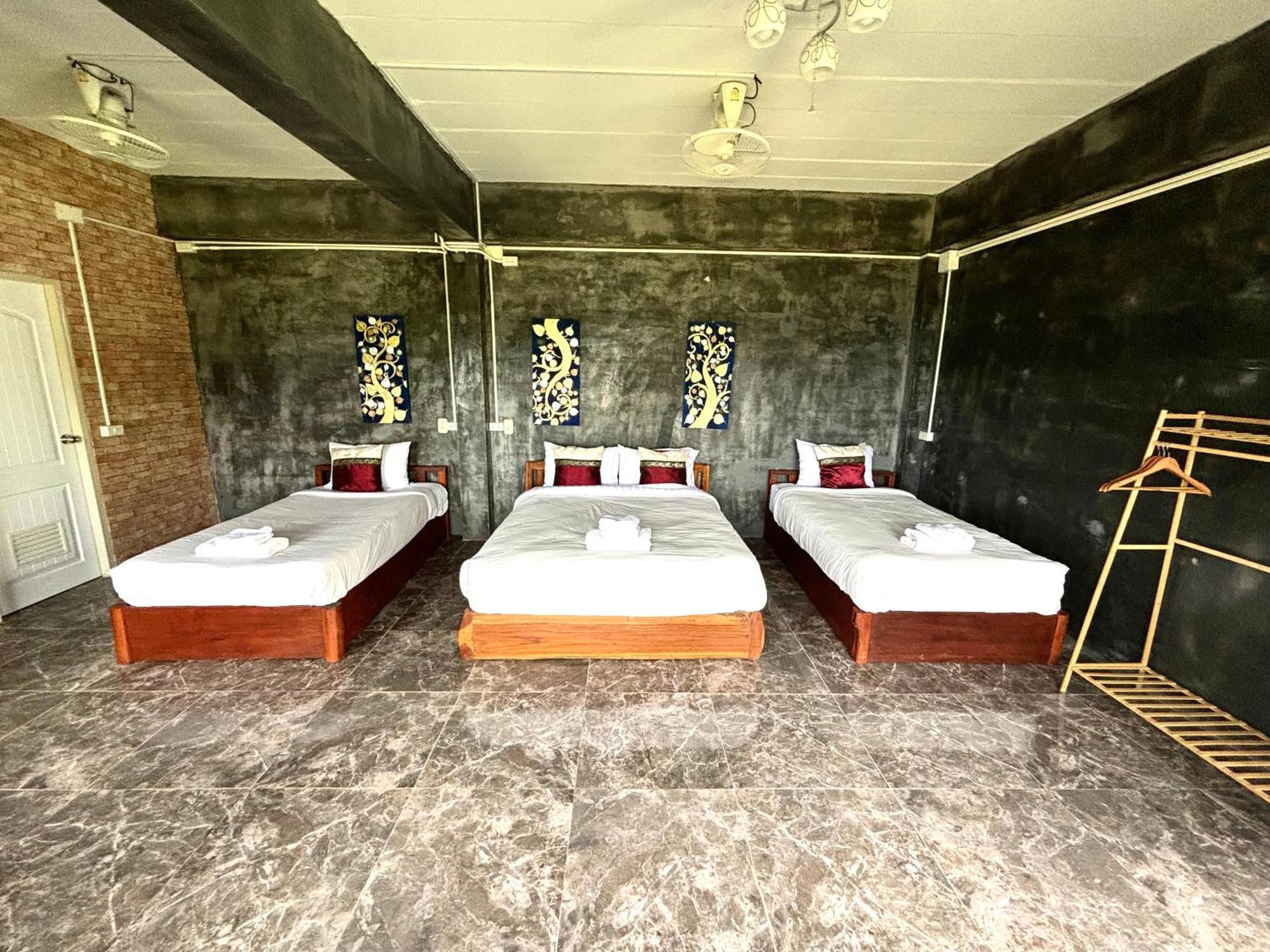 Hotel Pai Kiang Fa Exteriér fotografie